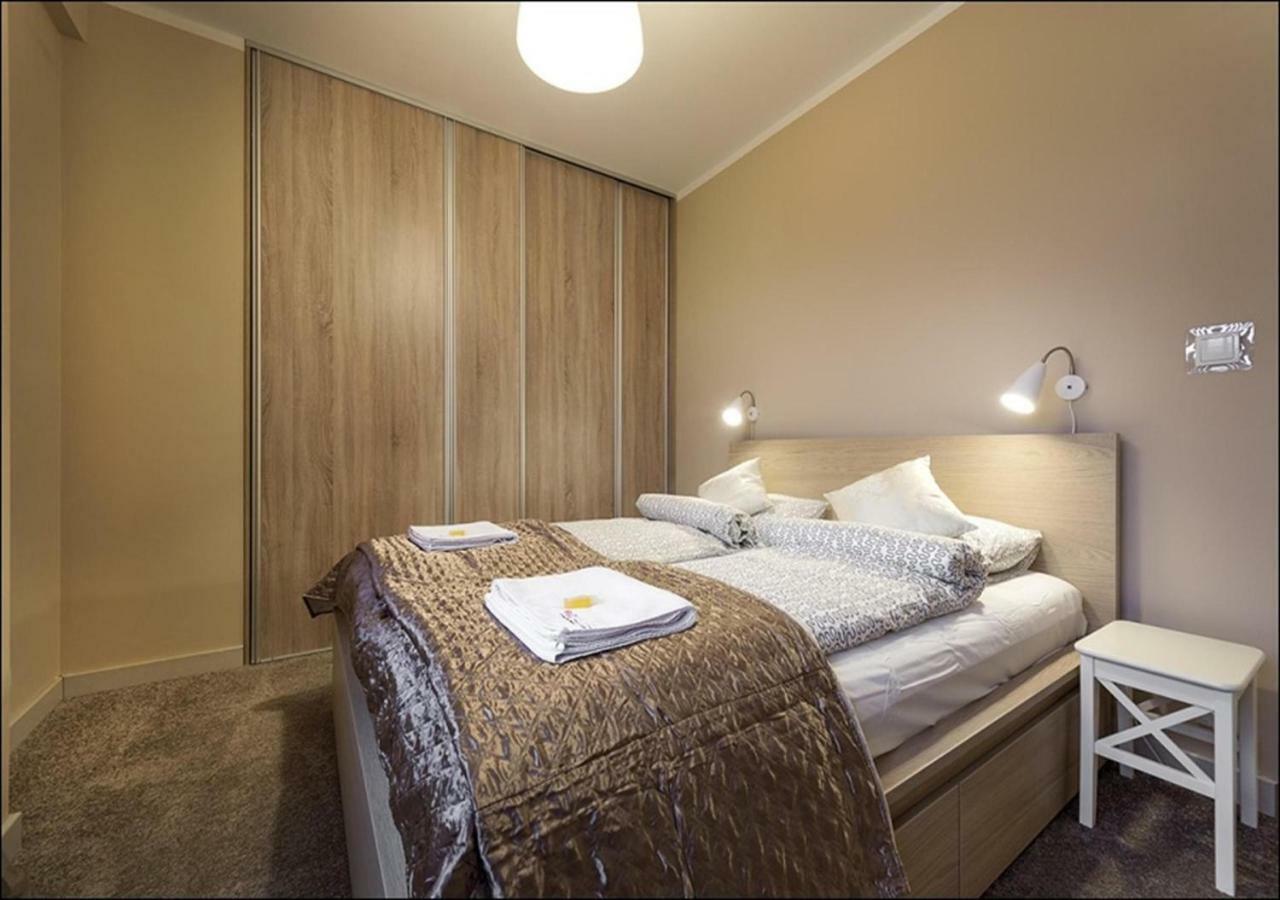 P&O Serviced Apartments Wilenska Station Varsóvia Exterior foto